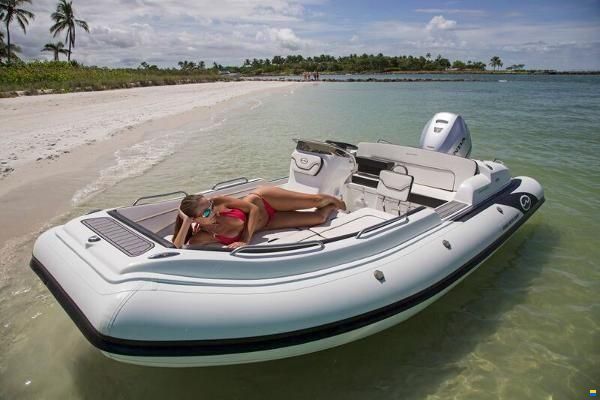 Walker Bay Generation 525 DLX