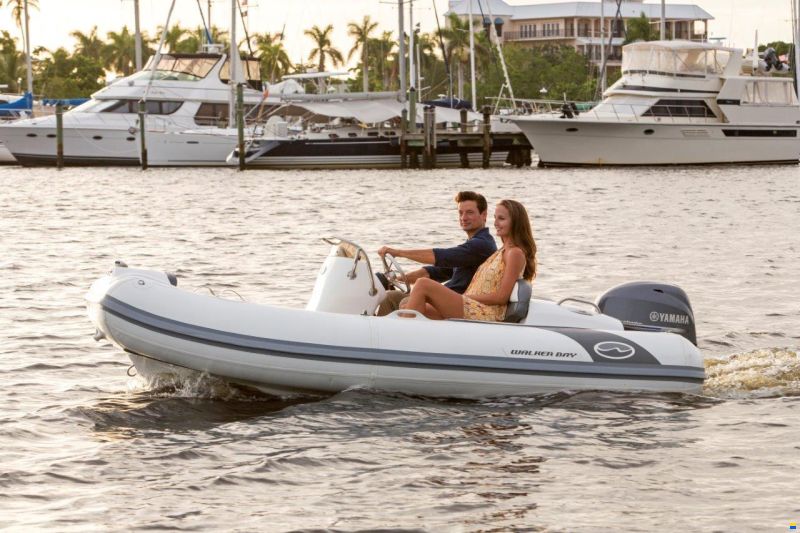 Walker Bay Tender Generation 360 DLX