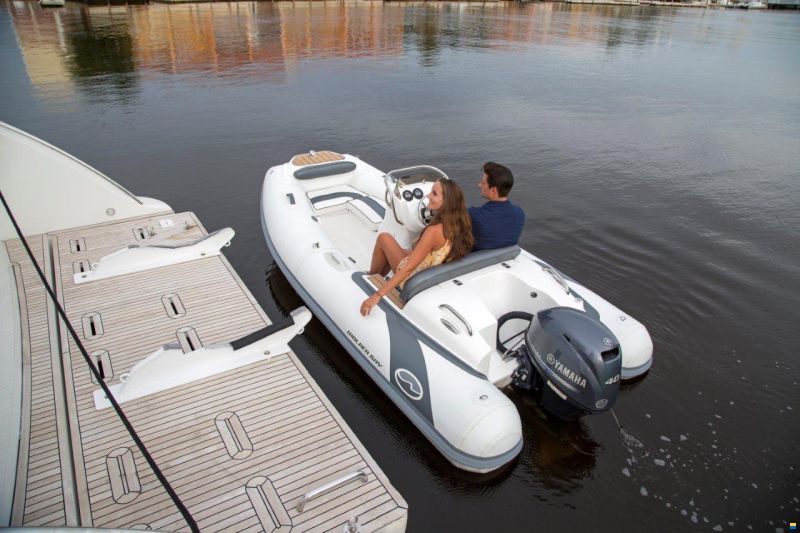 Walker Bay Tender Generation 360 DLX