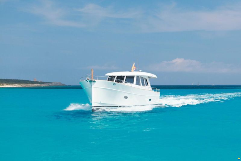Menorquin Sasga Yachts 55 HT