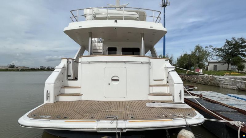Selene 62
