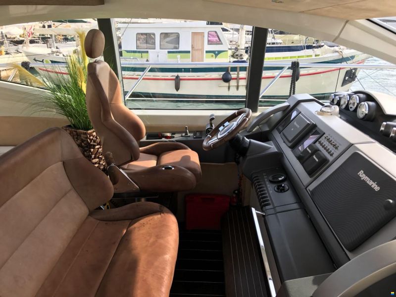 Azimut 68 S