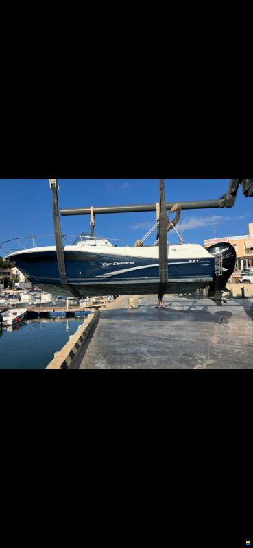 Jeanneau Cap Camarat 7.5 WA