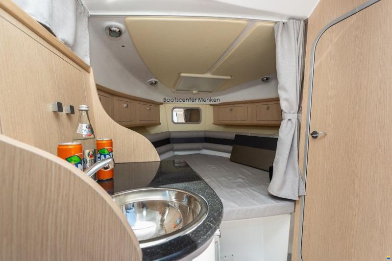 Saver 830 IB Cabin