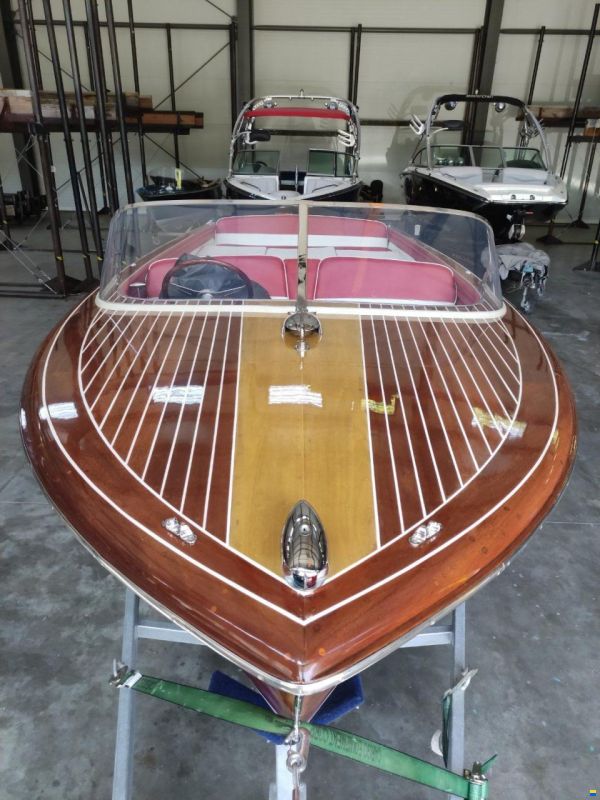 Chris Craft CONTINENTAL ELECTRIC 15 KW