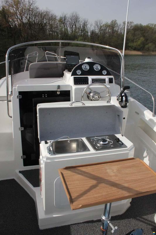 Cantieri Nautici Ferrario Navajo 23 - Honda BF200