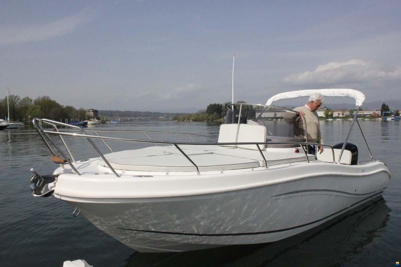 Cantieri Nautici Ferrario Navajo 23 - Honda BF200