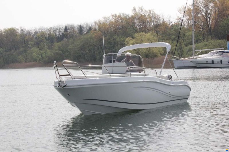 Cantieri Nautici Ferrario Navajo 23 - Honda BF200