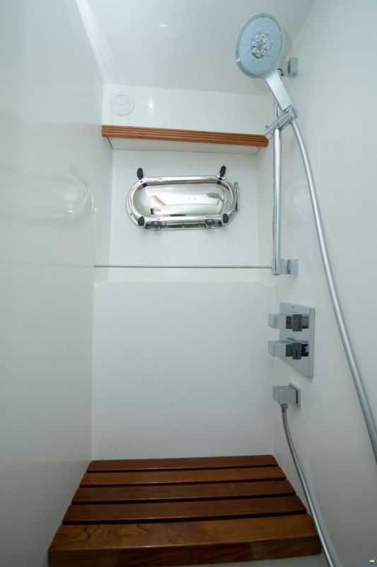 Selene 60