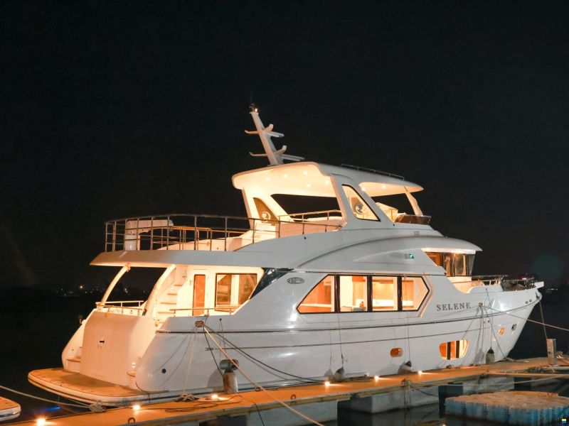 Selene 60 Explorer