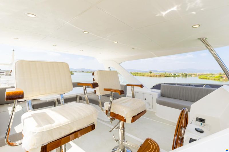 Selene 60 Explorer
