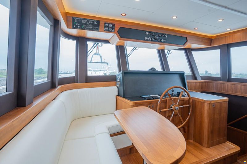 Selene 60 Explorer