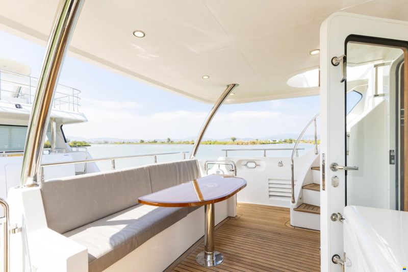 Selene 60 Explorer