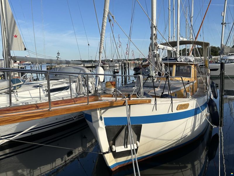 F&aelig;n&oslash; 42
