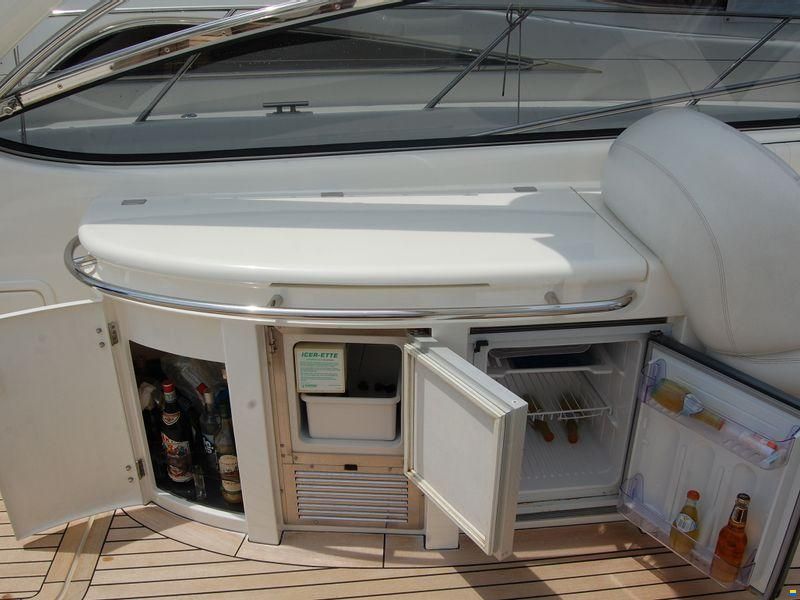 Sunseeker Predator 60