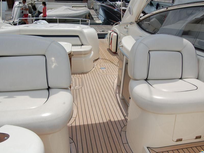 Sunseeker Predator 60