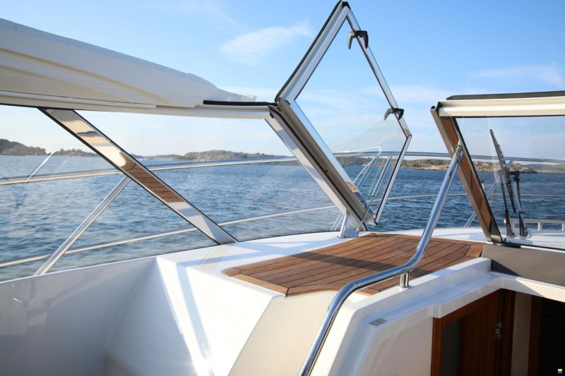 Marex 360 Cabriolet Cruiser