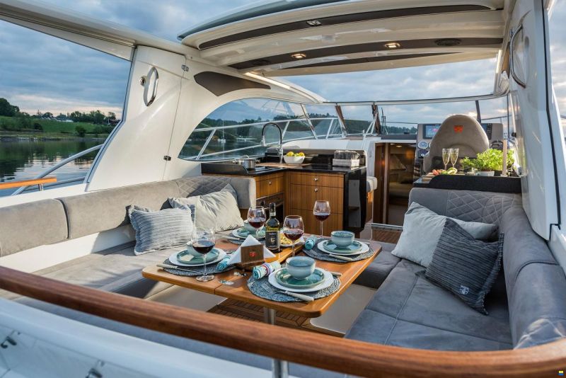 Marex 360 Cabriolet Cruiser