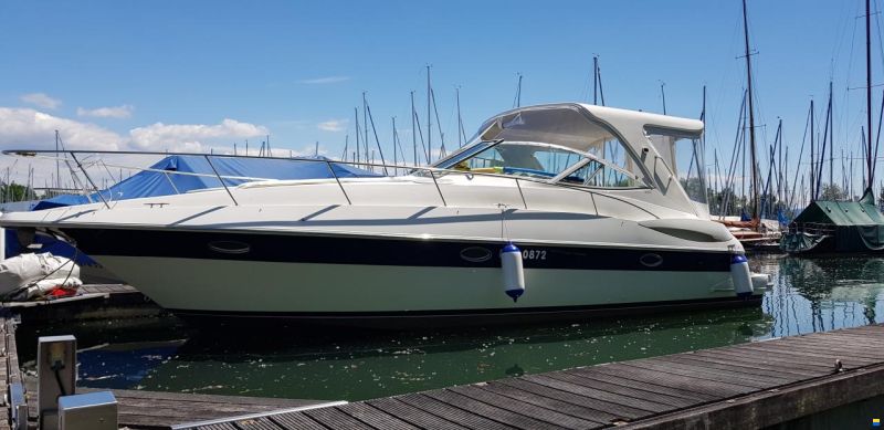 Cruisers Yachts 3470 Express
