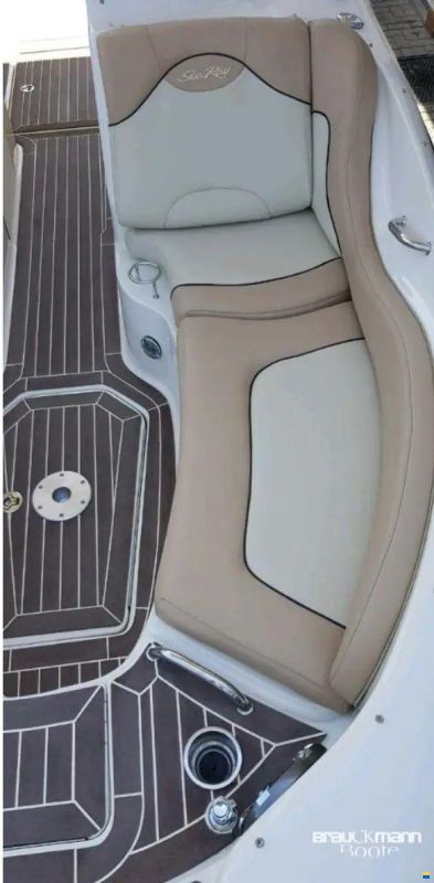 Sea Ray 270 Sundeck