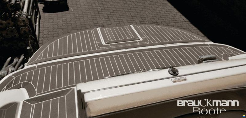Sea Ray 270 Sundeck