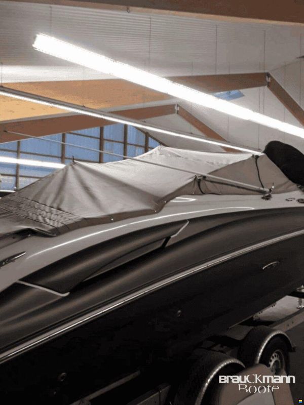 Sea Ray 270 Sundeck