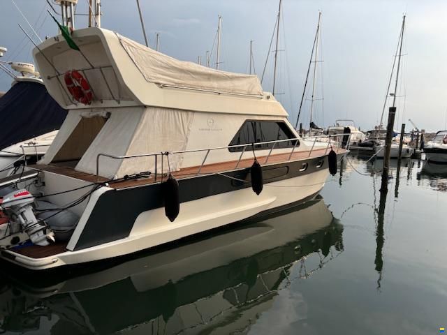 Mochi Craft 42 Fly