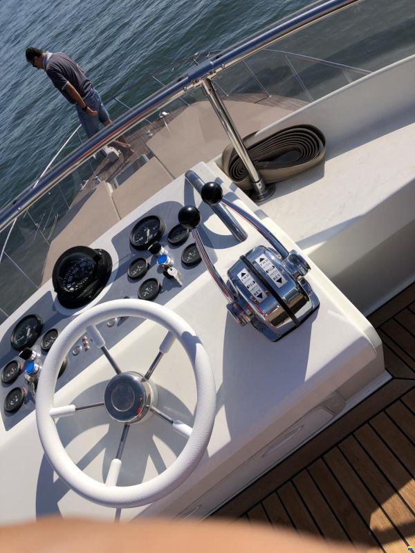 Mochi Craft 42 Fly