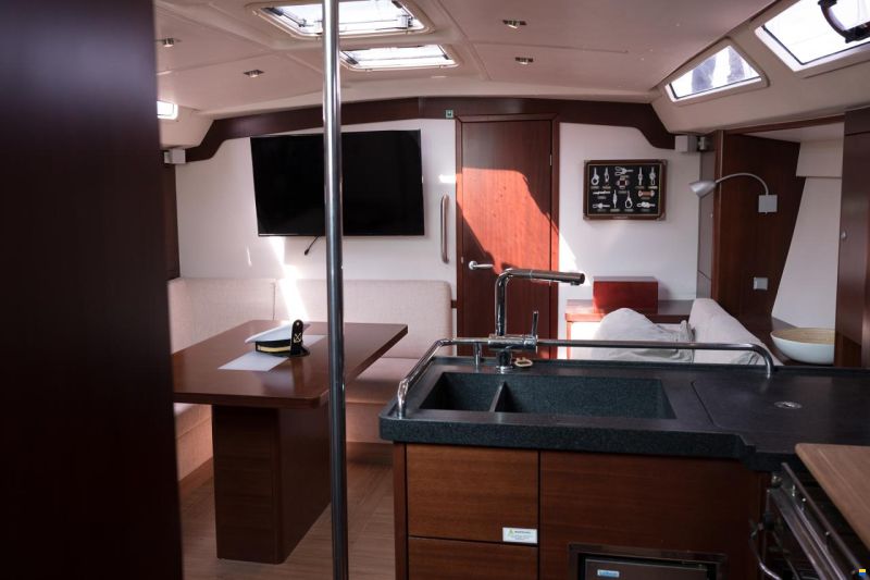 Hanse 470E