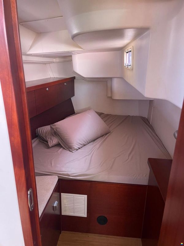Hanse 470E