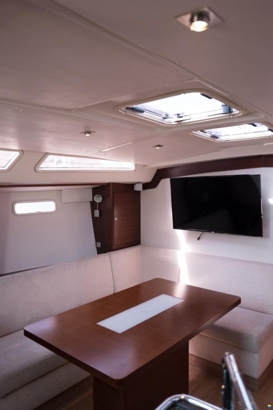 Hanse 470E