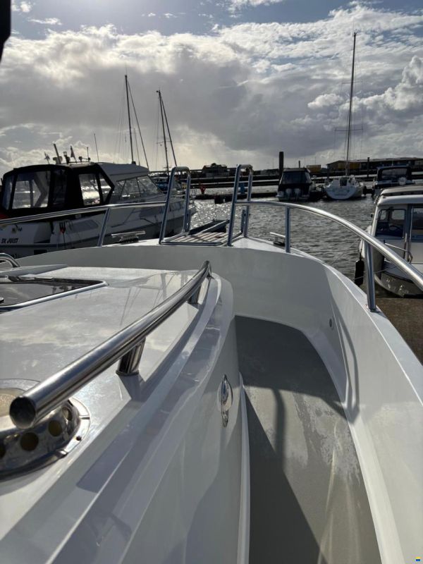 Sarins Sargo 33 Offshore