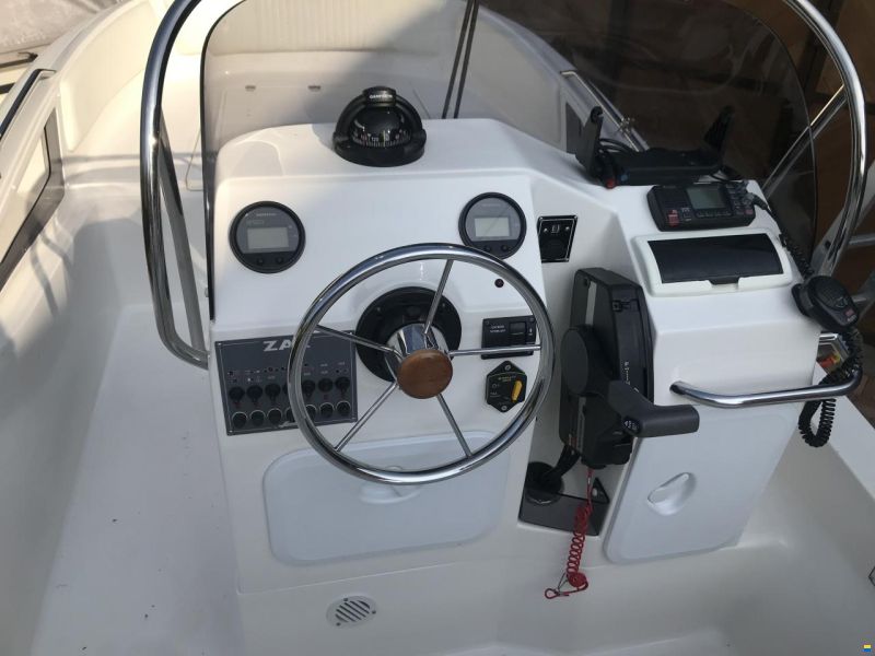 ZAR Formenti Zar 57 WD Honda 150