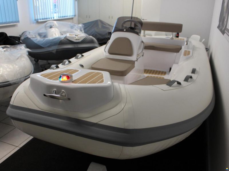 Sur Marine ST 400 PRESTIGE