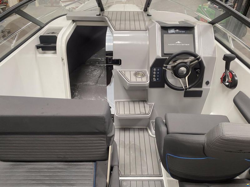 NorthMaster 685 Cruiser