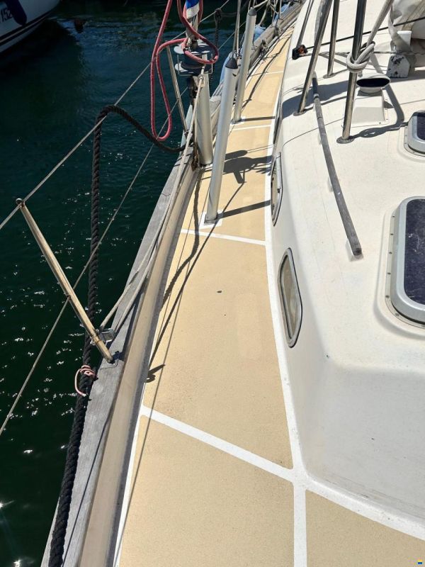 Hallberg-Rassy HR 41 ketch