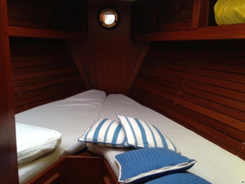 Hallberg-Rassy HR 41 ketch
