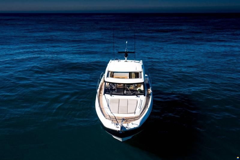 Prestige Yachts 420 S-Line