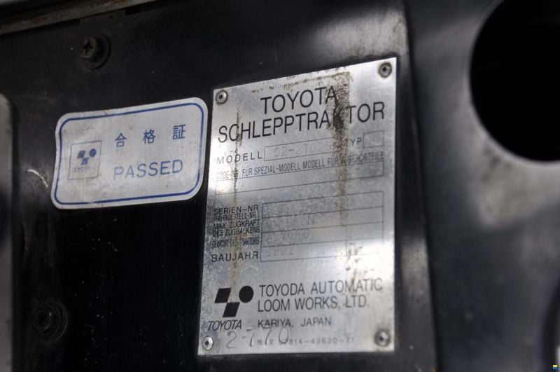 Toyota02-2td25 Rangierfahrzeug Automatik