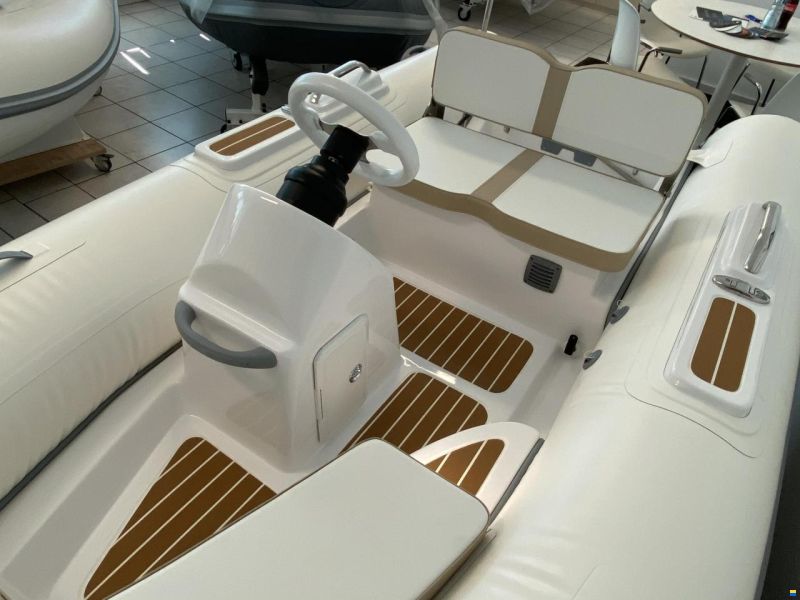 Sur Marine ST 330 CLASSIC