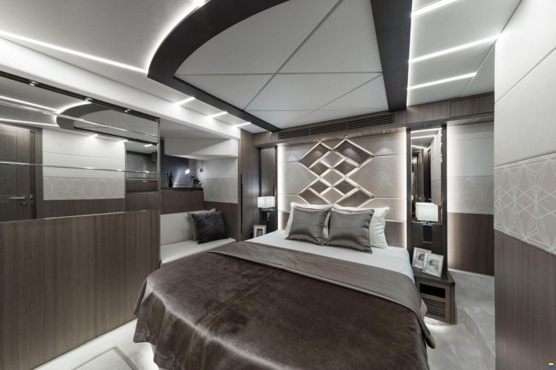 Galeon 640 Fly, 2027 NEW BOAT