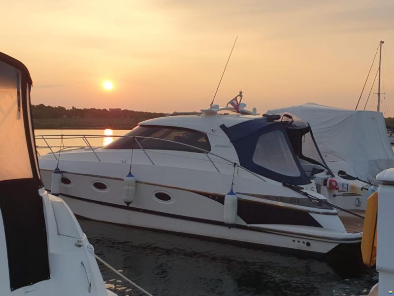 Elan POWER 35