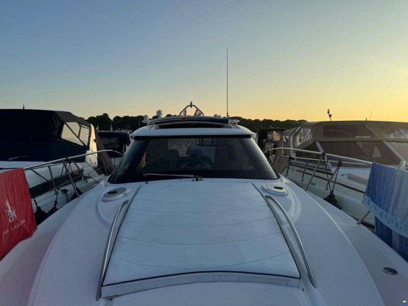 Elan POWER 35
