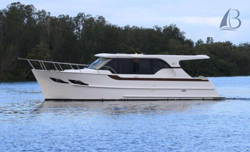 Integrity 380 SX