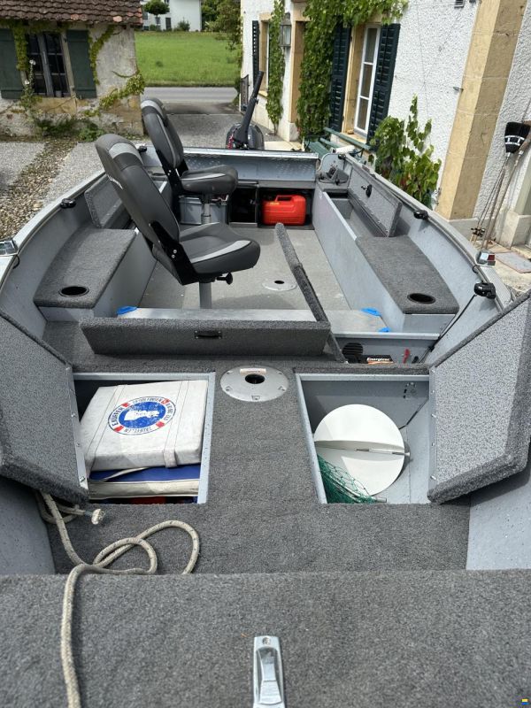 Lund 1600 Rebel Tiller