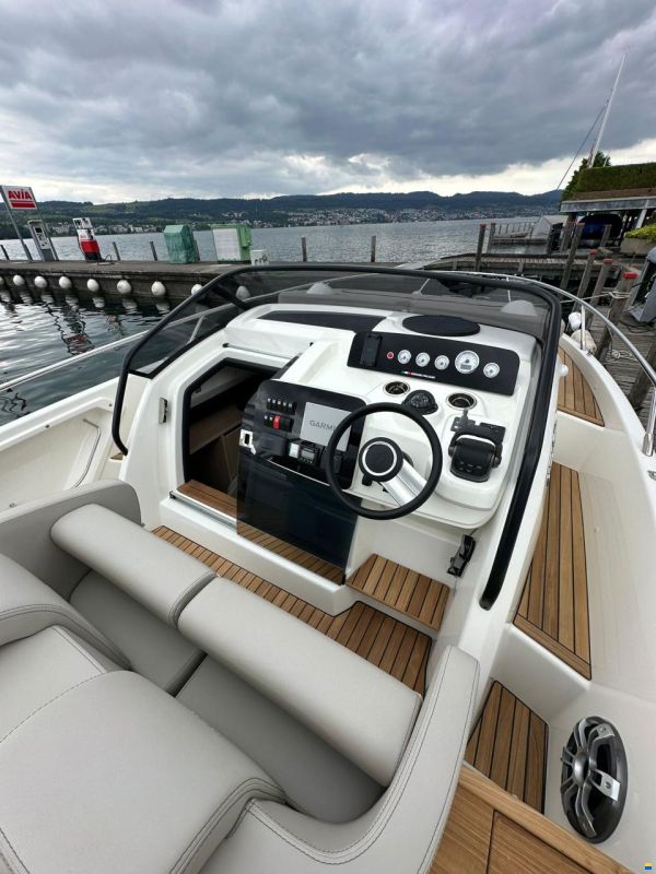 Cranchi E30 Endurance