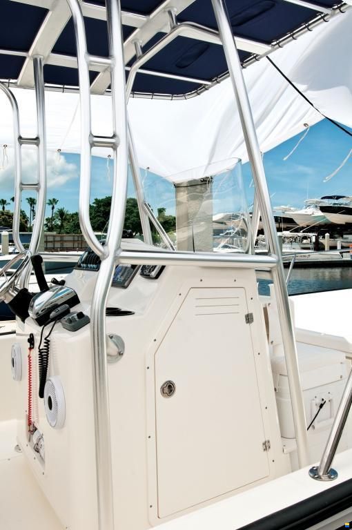 Boston Whaler 210 Montauk