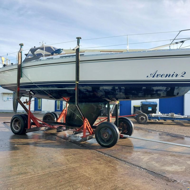 Marine Projects Moody 336