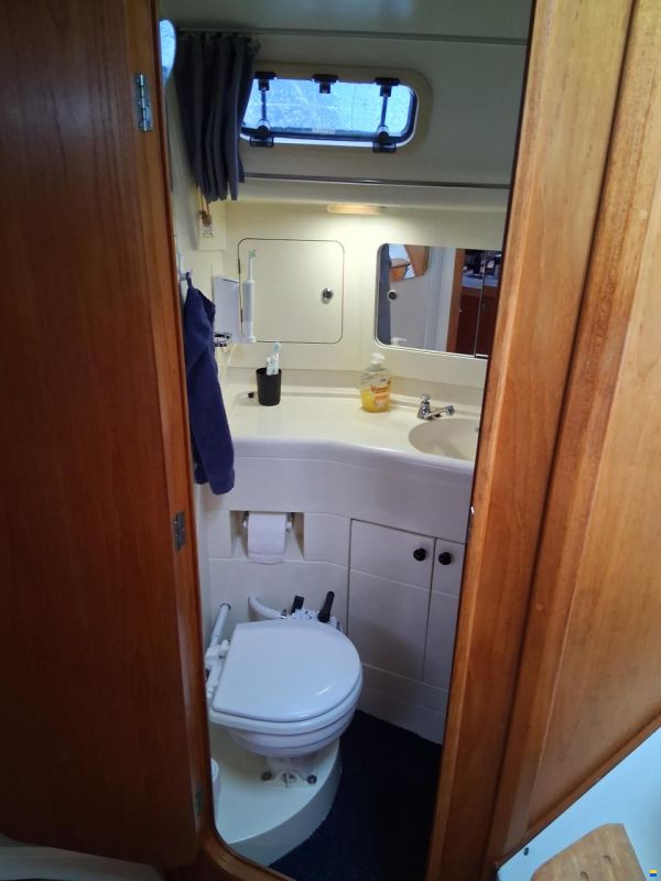 Marine Projects Moody 336