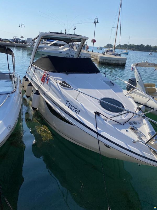 Regal 28 Express